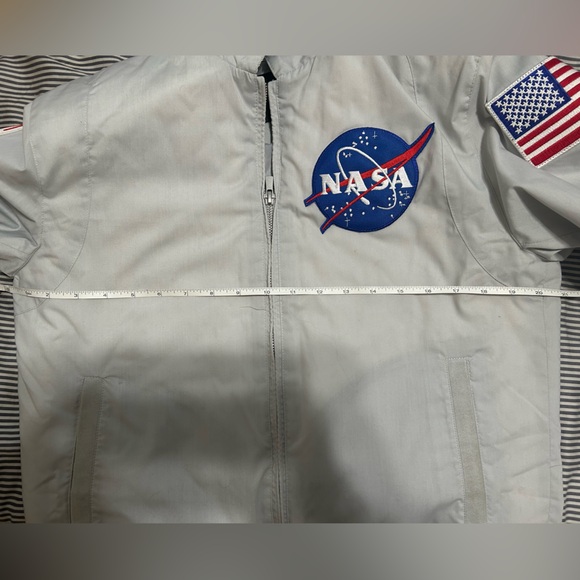 NASA Men’s Gray Bomber Jacket, Small - Picture 9 of 13